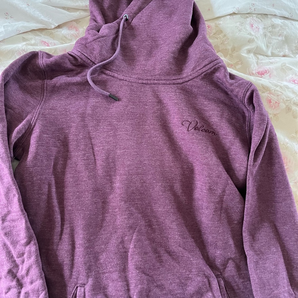 Volcom Women's snowboard Hoodie